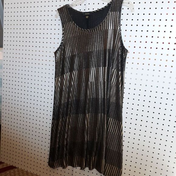 Women’s Black And Metallic Gold Dress Sleeveless A Frame Loose Fit Size L - Picture 1 of 6